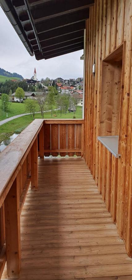 Alpchalet Tirol بيروانغ المظهر الخارجي الصورة