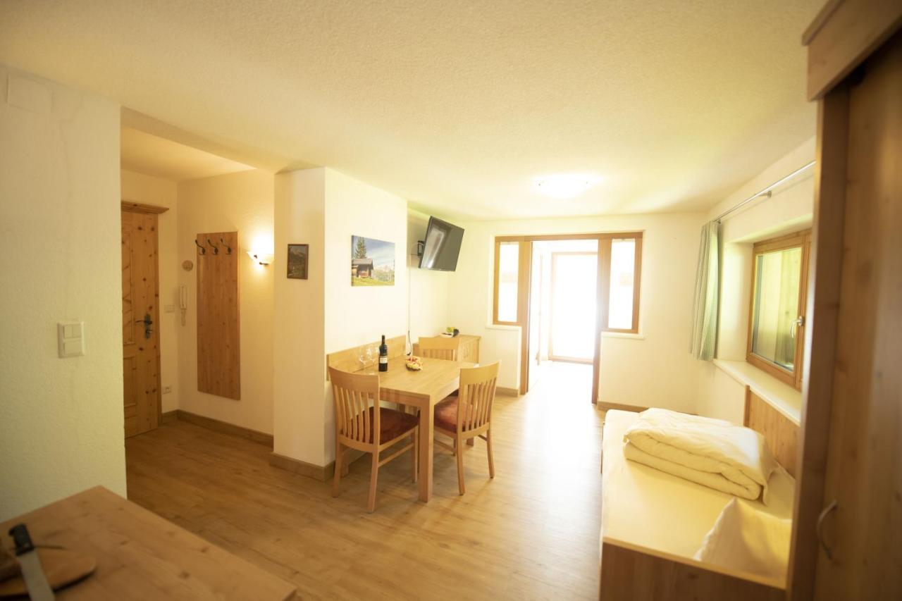 Alpchalet Tirol بيروانغ المظهر الخارجي الصورة